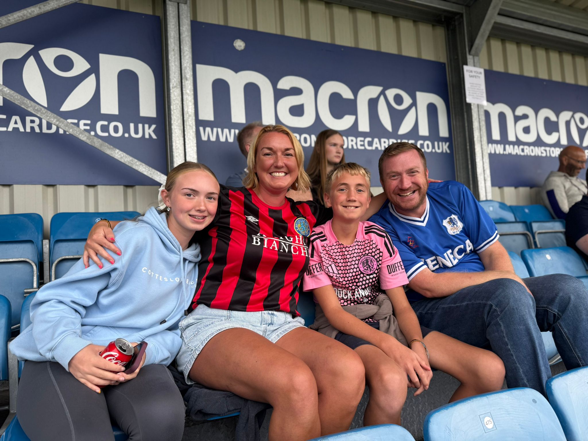 FAN CAM: OXFORD CITY (A)