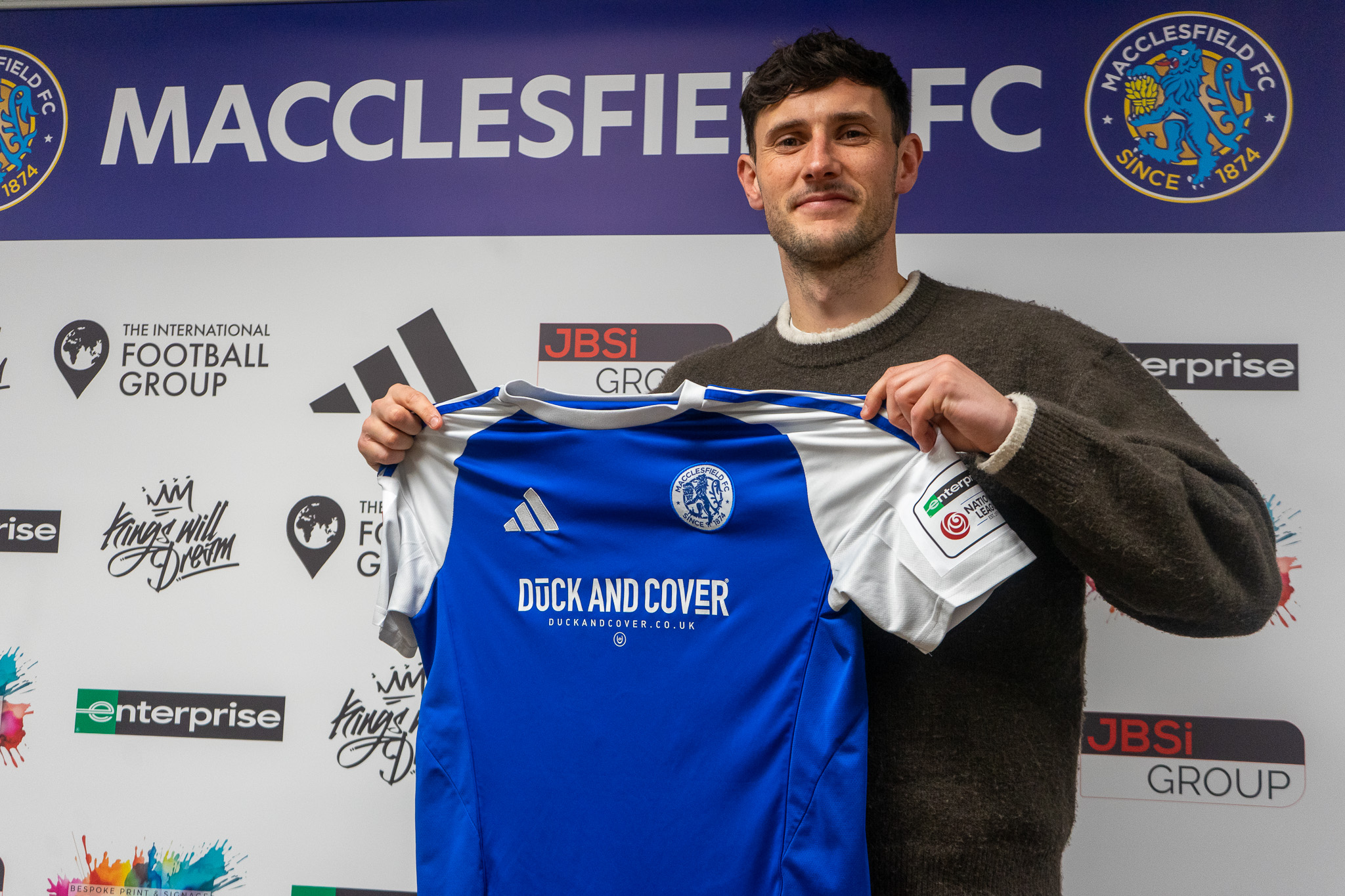 ELLIOT OSBORNE SIGNS FOR THE SILKMEN
