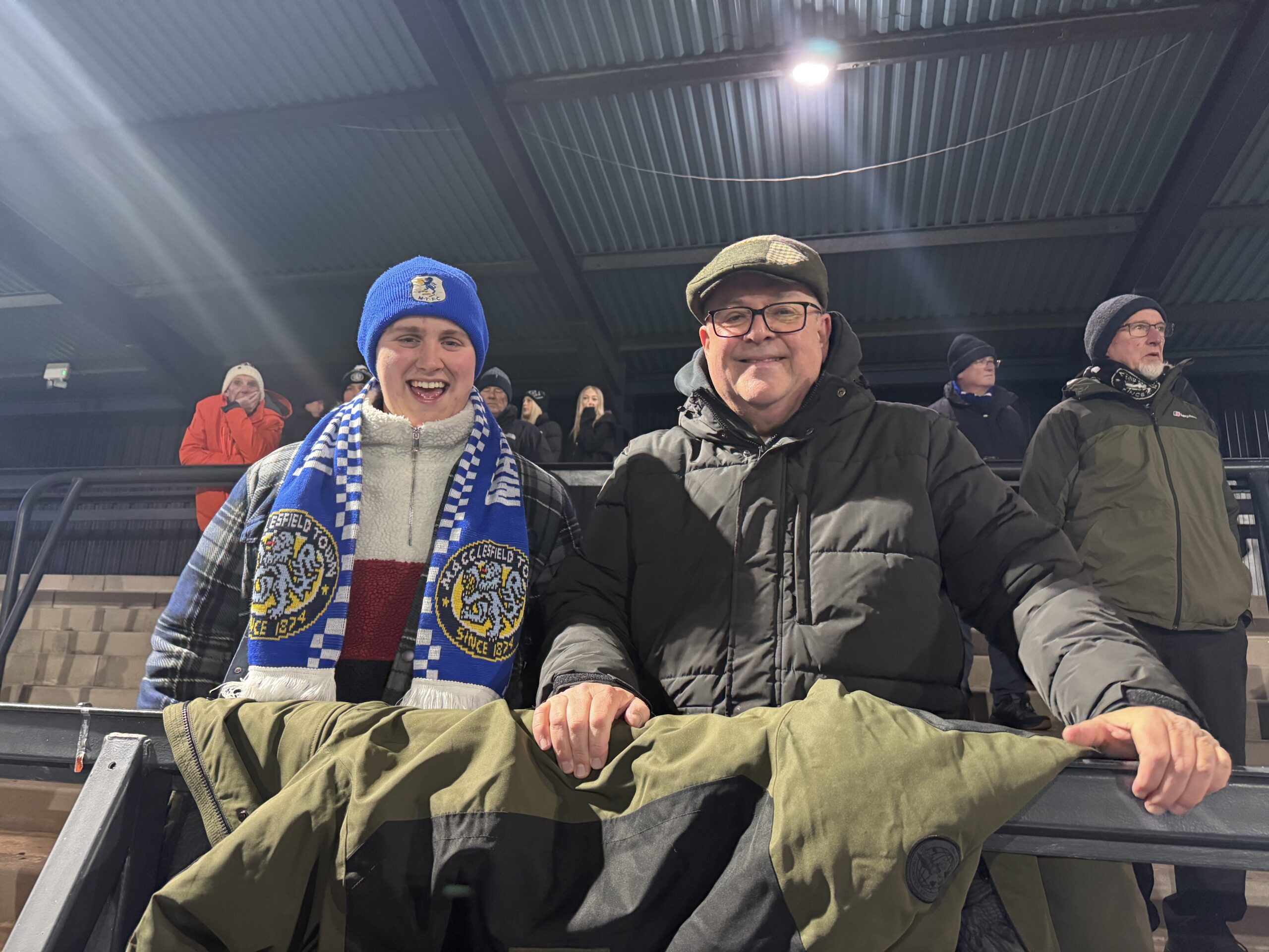 SILKMEN FAN CAM: KIDDERMINSTER HARRIERS (H)