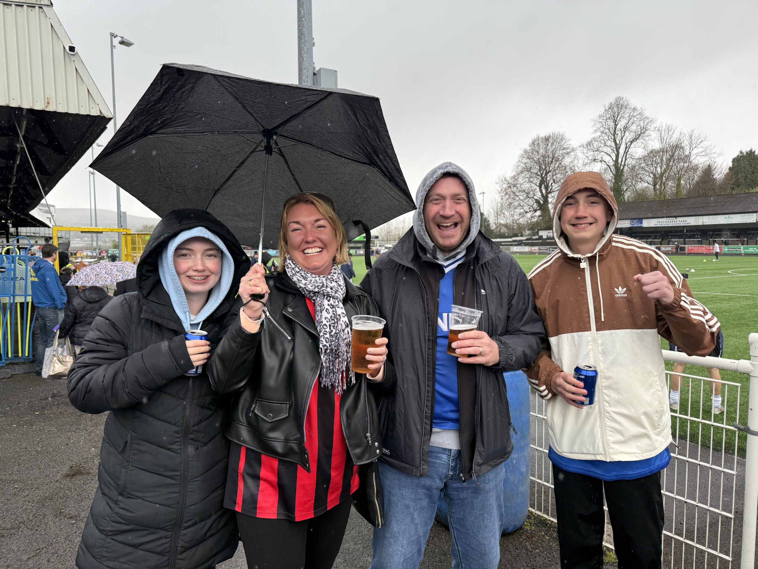 FAN CAM: MERTHYR TOWN (A)